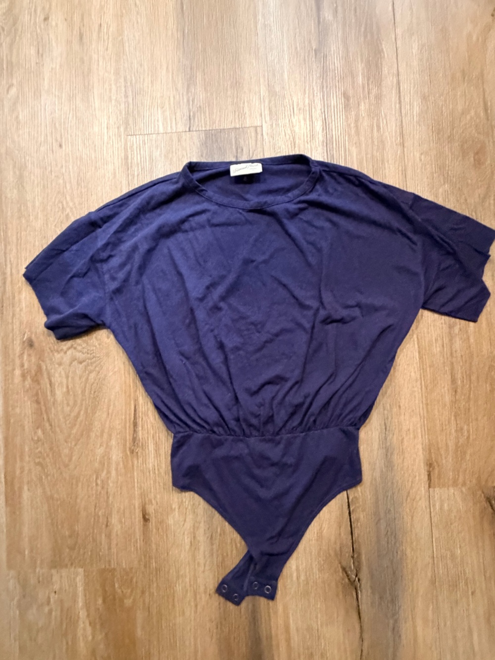 Universal Thread size Medium Women's Navy Short Sleeve Bodysuit
